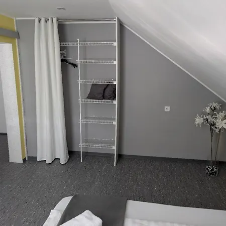 Apartment * レーアテ